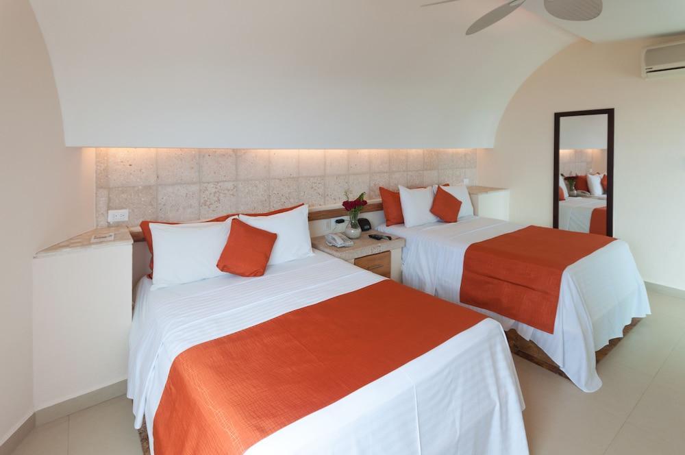 Artisan Playa Esmeralda Family Beach Hotel Playa Chachalacas Exterior foto