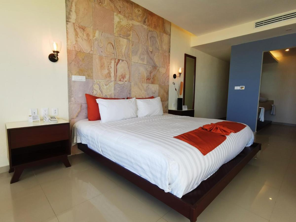 Artisan Playa Esmeralda Family Beach Hotel Playa Chachalacas Exterior foto