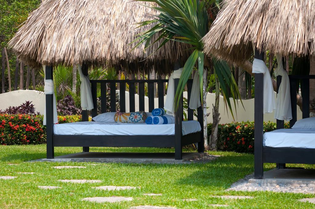 Artisan Playa Esmeralda Family Beach Hotel Playa Chachalacas Exterior foto